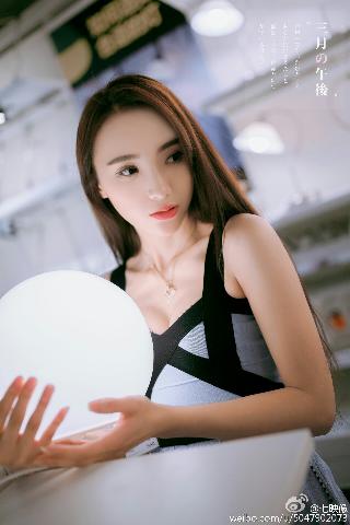 美丽的小蜜桃2